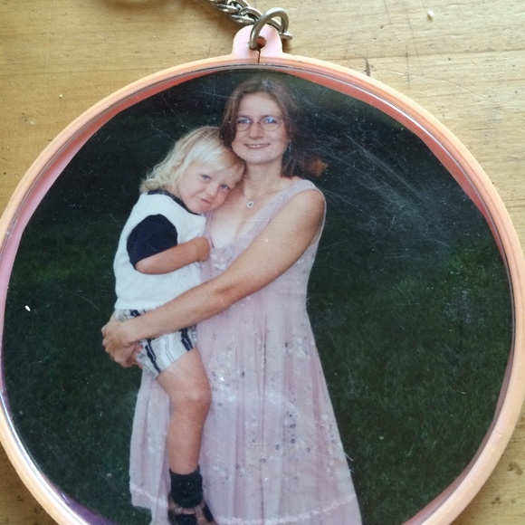 Meet your Posher, Ellen - Picture 2 of 2